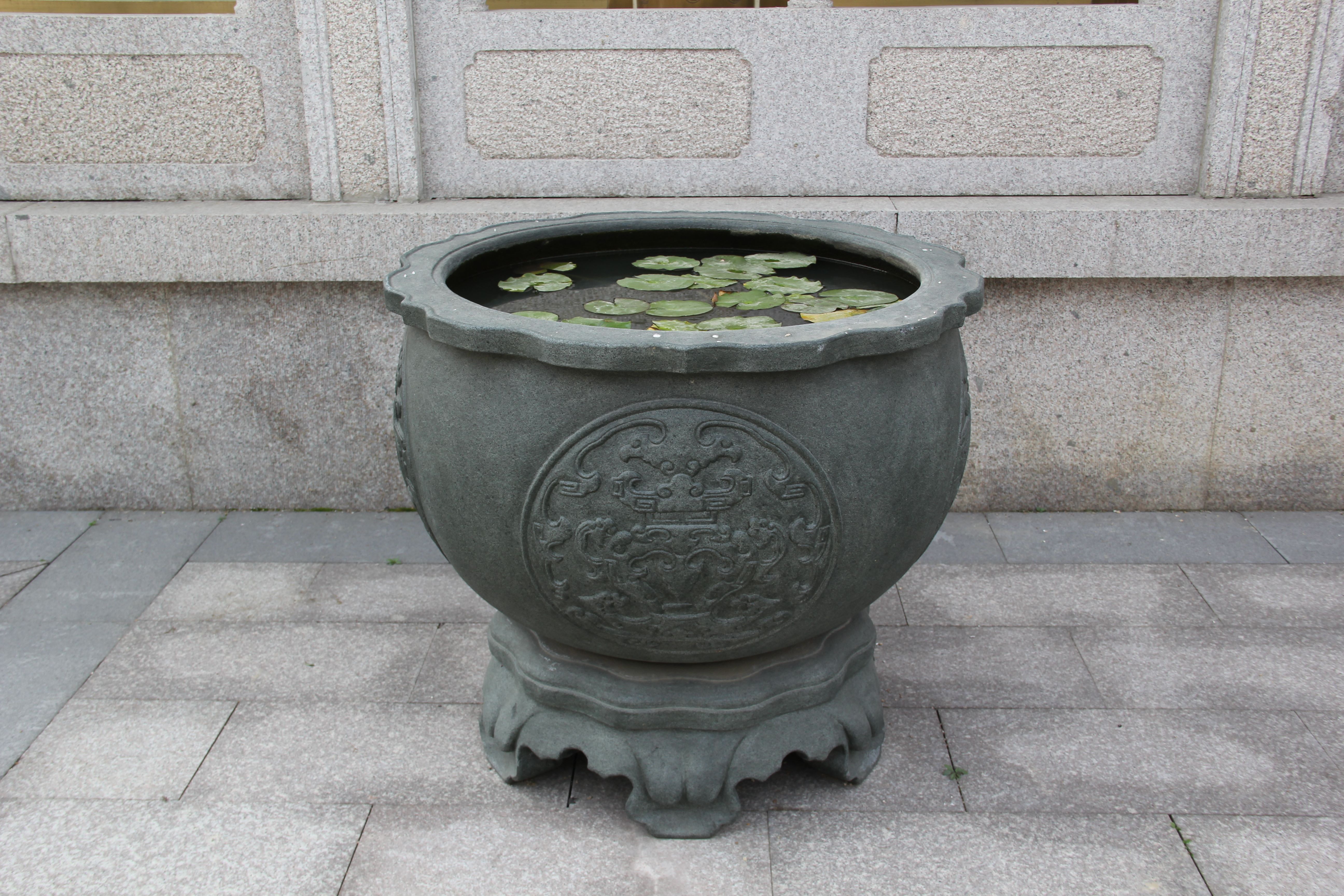 杰源石雕庭院石缸，仿古石雕魚(yú)缸，庭院石缸青石花盆