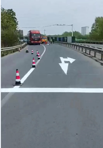 南京道路劃線-中北交通很精致