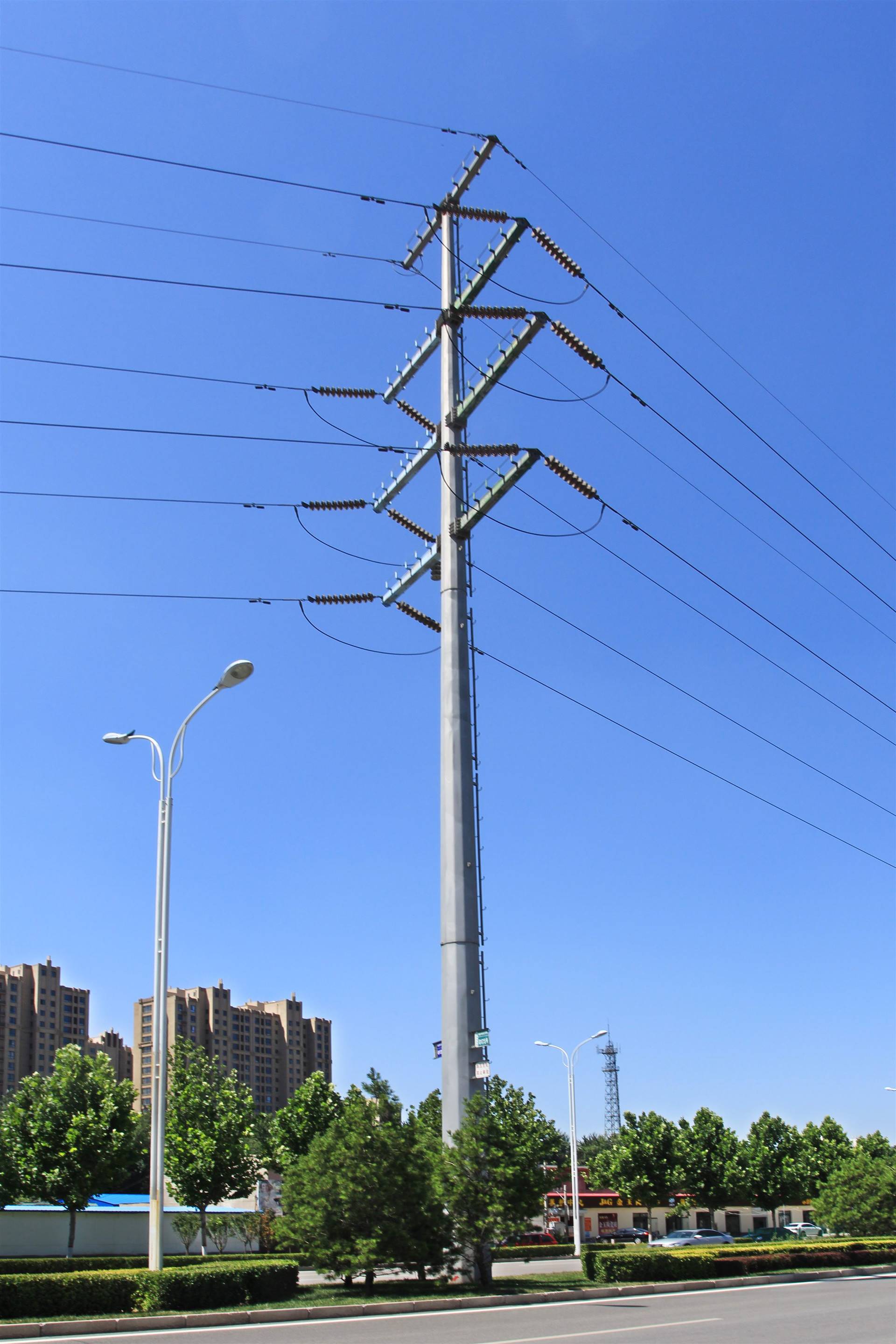 河北電力鋼桿 電力鋼管塔 電力鋼管樁 地腳螺栓